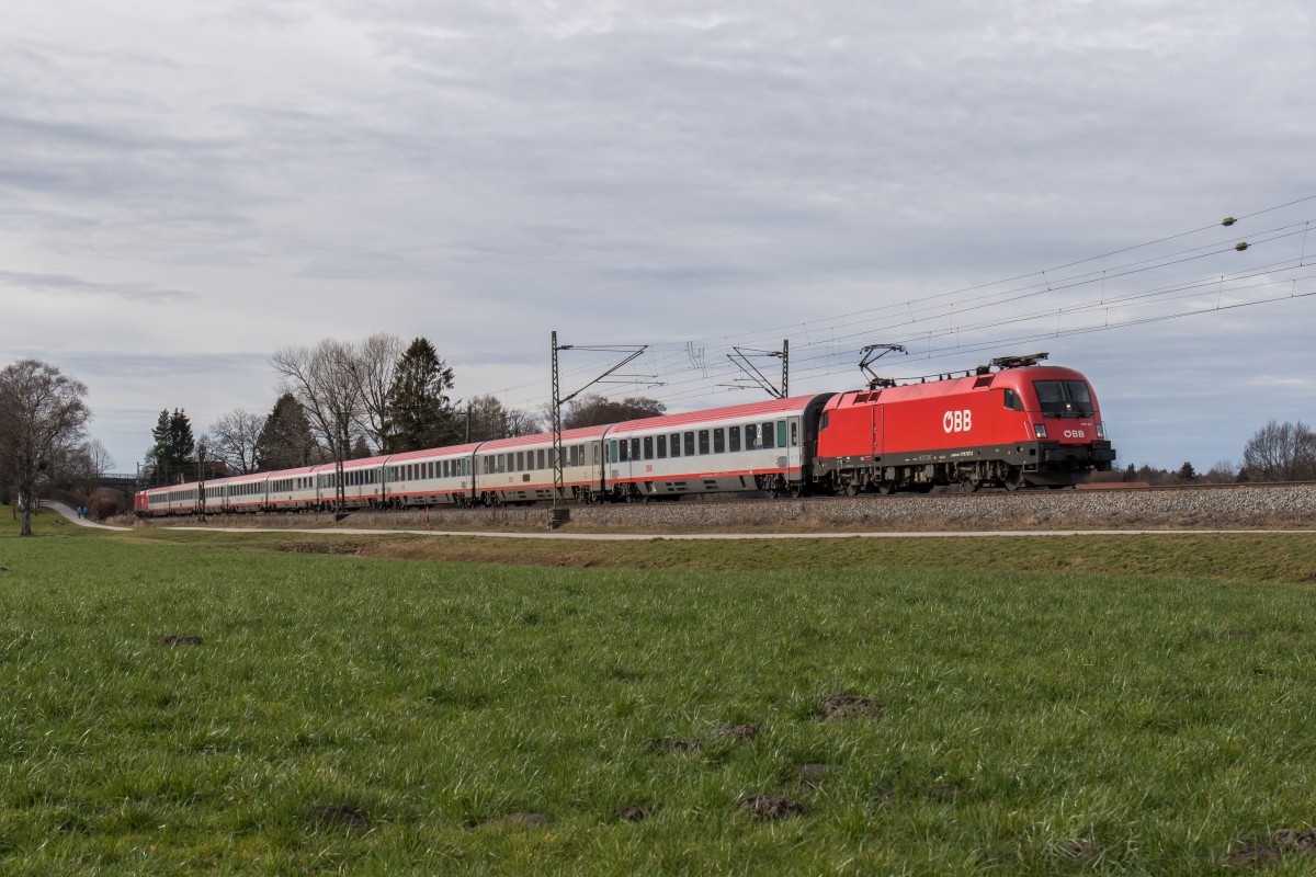 1116 127-2 am 9. Februar 2016 bei �bersee am Chiemsee.