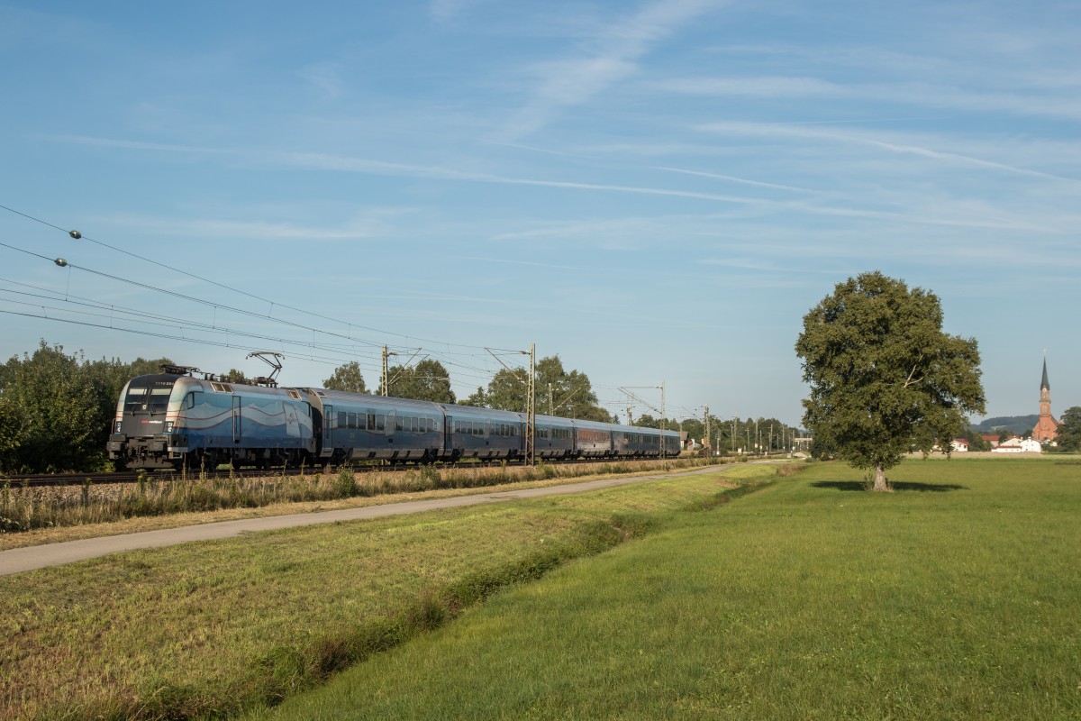 1116 251 mit dem  Ski Austria Railjet  aus Salzburg kommend am 12. September 2015 bei �bersee.