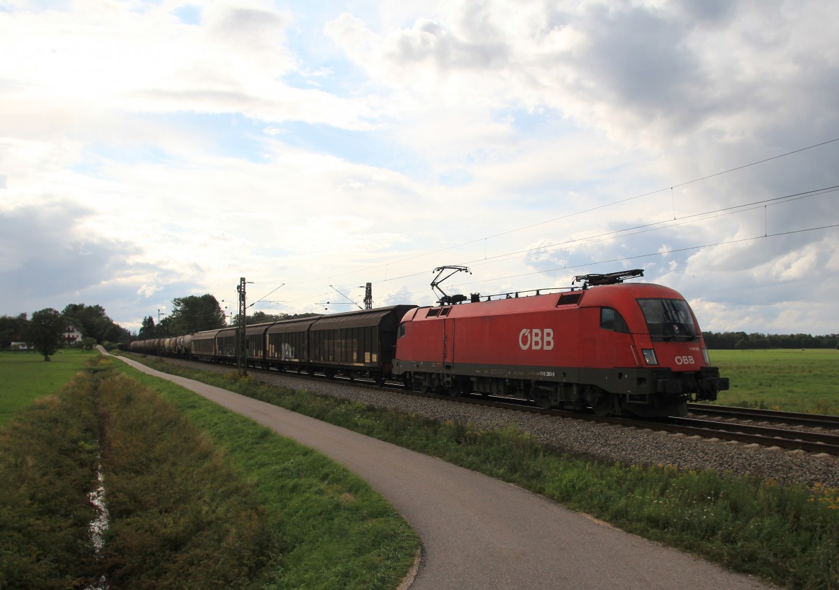 1116 280-9 war am 15. August 2014 mit einem gemischten G�terzug bei �bersee in Richtung Salzburg unterwegs.