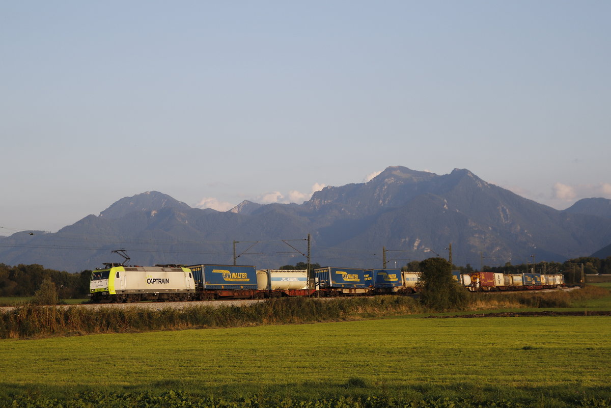 185 533 von  CAPTRAIN  am 19. September 2018 bei Bernau am Chiemsee.