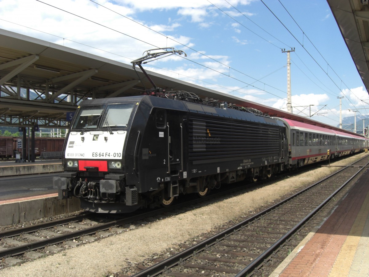 189 910 am 6. Juni 2010 im Bahnhof von W�rgl/Tirol.