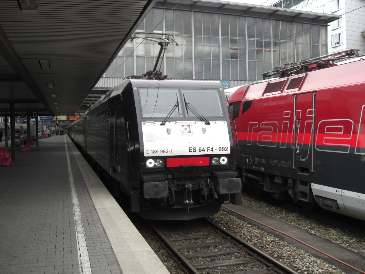 189 992-1 im Aussenbereich des M�nchner Hauptbahnhofs am 14. April 2007.