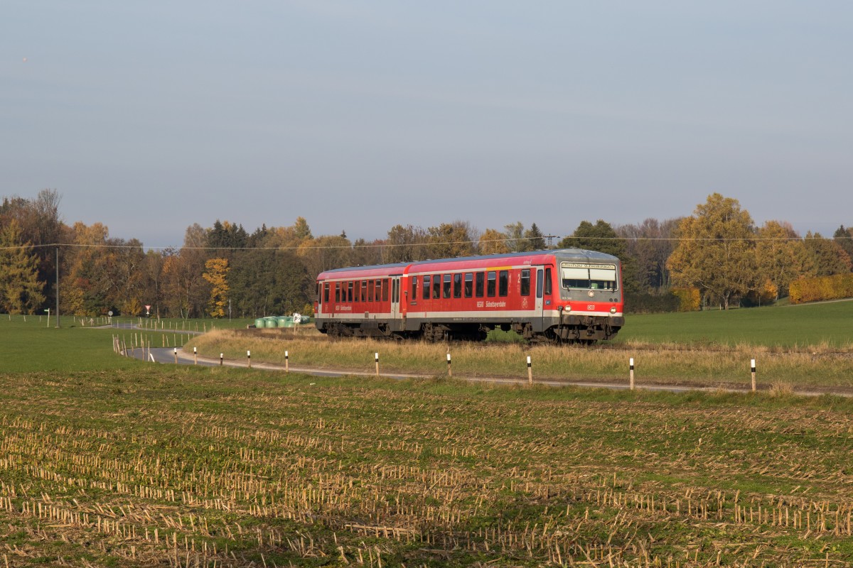 928 560 am 26. Oktober 2015 von Prien kommend bei Umratshausen.
